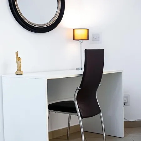 The Locale - In The Heart Of Everything * San Ġiljan